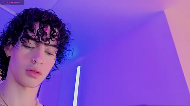 Snapshot of nova_salvatore chatting on February 18, 2026, 3:59 am nova salvatore online show from February 18, 2026, 3:59 am