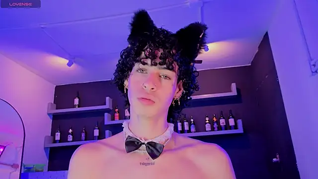 Snapshot of nova_salvatore chatting on February 17, 2026, 3:59 am nova salvatore online show from February 17, 2026, 3:59 am