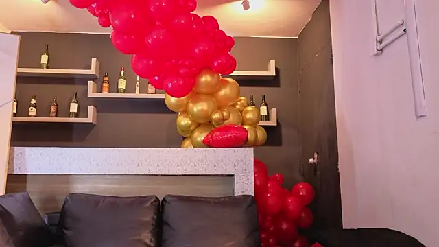 Snapshot of nova_salvatore chatting on February 9, 2026, 3:59 am nova salvatore online show from February 9, 2026, 3:59 am