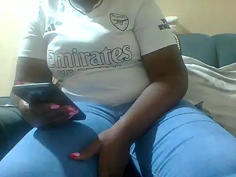 Ca ndy01 online show from April 14, 2026, 4:01 pm