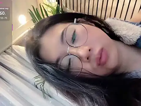 Snapshot of neinei_bao chatting on January 9, 2026, 2:51 am neinei bao online show from January 9, 2026, 2:51 am