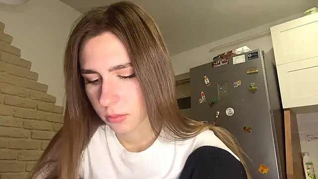 ElsieKuhlmann online show from February 24, 2026, 4:13 am