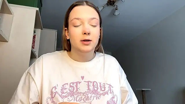 Snapshot of JammieMickiewicz chatting on February 5, 2026, 7:26 am JammieMickiewicz online show from February 5, 2026, 7:26 am