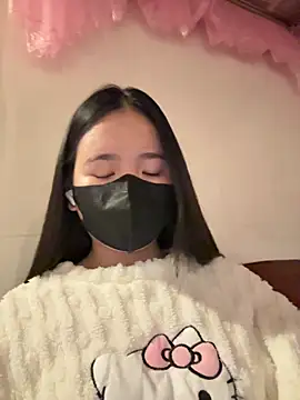 Gwen879 online show from February 11, 2026, 12:54 am