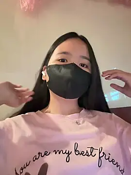 Gwen879 online show from February 1, 2026, 1:15 am