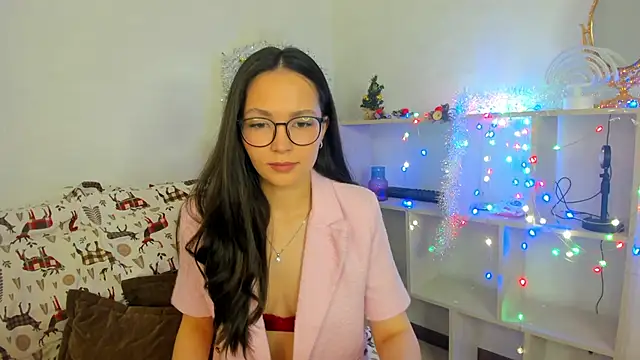 elina syui online show from January 14, 2026, 6:11 pm