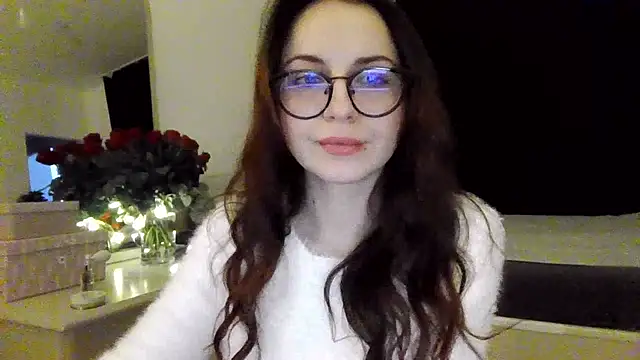 Snapshot of Satin_Sin chatting on February 2, 2026, 4:06 pm Satin Sin online show from February 2, 2026, 4:06 pm