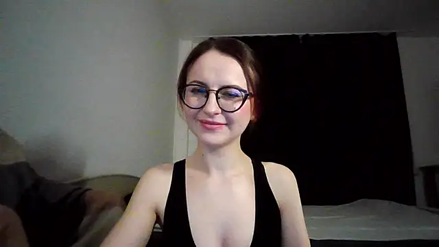 Snapshot of Satin_Sin chatting on January 16, 2026, 7:29 pm Satin Sin online show from January 16, 2026, 7:29 pm