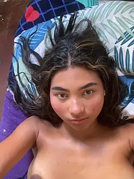 GeorgiandCoi online show from February 22, 2026, 7:59 pm