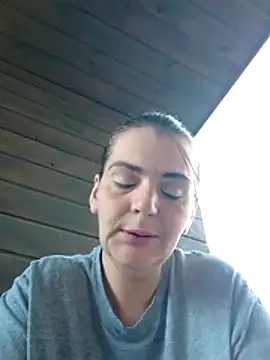 Snapshot of roksa2026 chatting on June 27, 2026, 5:02 am roksa2026 online show from June 27, 2026, 5:02 am