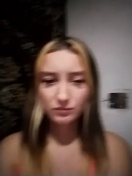 Olivia Kis online show from January 9, 2026, 4:25 pm