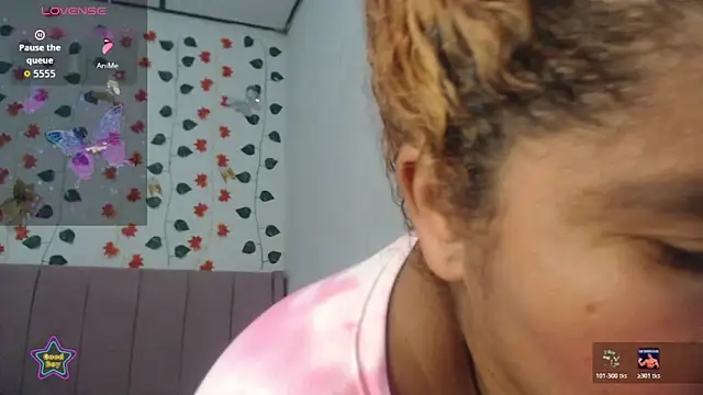 Snapshot of Karla_Rodriguez0 chatting on March 1, 2026, 1:44 pm Karla Rodriguez0 online show from March 1, 2026, 1:44 pm