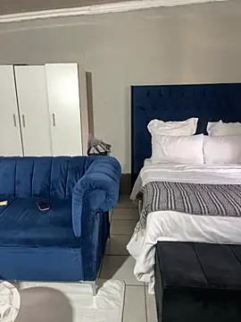 CreamyCupCake 96 online show from April 10, 2026, 10:55 am