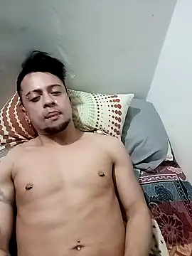 Mauo22love online show from January 9, 2026, 3:35 am