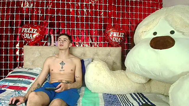 paullette jakke online show from February 15, 2026, 2:34 am