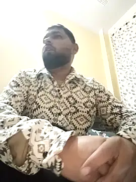 Pulkeet1433 online show from January 16, 2026, 4:33 pm