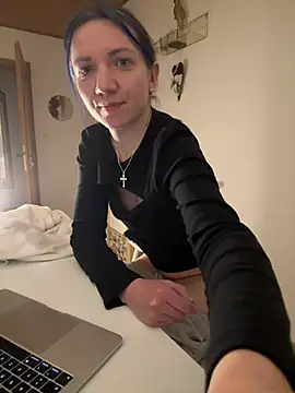 Marina und Jayden online show from February 26, 2026, 10:10 pm