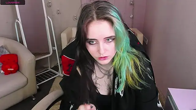 Snapshot of RubyMyst chatting on March 1, 2026, 8:53 pm RubyMyst online show from March 1, 2026, 8:53 pm