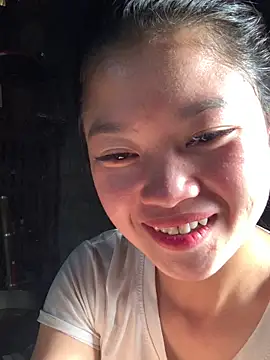 Snapshot of Naalyy chatting on February 6, 2026, 2:07 am Naalyy online show from February 6, 2026, 2:07 am