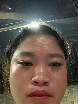 Snapshot of Naalyy chatting on February 17, 2026, 3:59 am Naalyy online show from February 17, 2026, 3:59 am