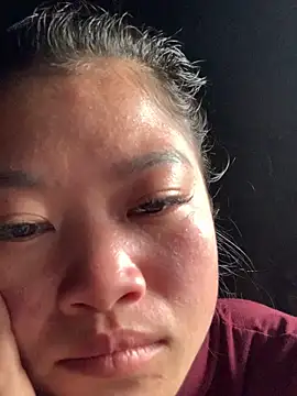 Snapshot of Naalyy chatting on February 15, 2026, 6:25 am Naalyy online show from February 15, 2026, 6:25 am