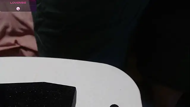 Snapshot of Santanna77 chatting on February 4, 2026, 9:26 am Santanna77 online show from February 4, 2026, 9:26 am