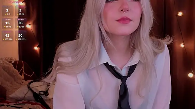 ShyniAlice online show from February 9, 2026, 3:37 am