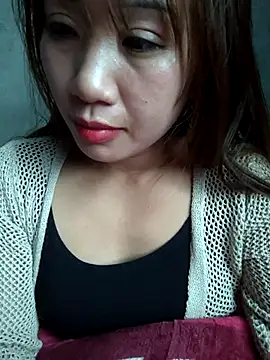 apple0011 online show from January 15, 2026, 5:33 am