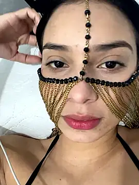 Snapshot of amanda__saade chatting on January 9, 2026, 8:49 pm amanda saade online show from January 9, 2026, 8:49 pm