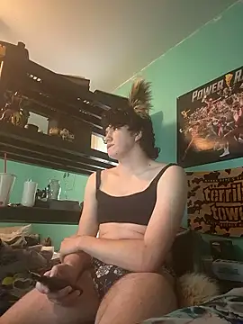 QueenMarcy24 online show from January 13, 2026, 10:35 pm