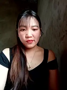 Snapshot of Nunaa2x chatting on January 17, 2026, 6:28 am Nunaa2x online show from January 17, 2026, 6:28 am