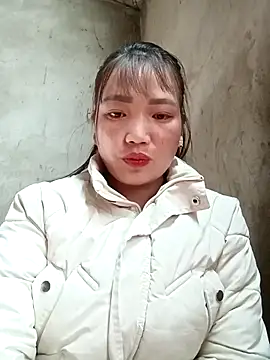 Snapshot of Nunaa2x chatting on January 10, 2026, 8:20 am Nunaa2x online show from January 10, 2026, 8:20 am