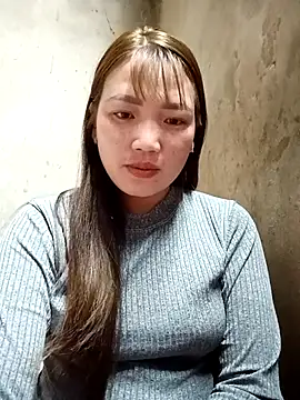 Snapshot of Nunaa2x chatting on February 17, 2026, 10:45 am Nunaa2x online show from February 17, 2026, 10:45 am