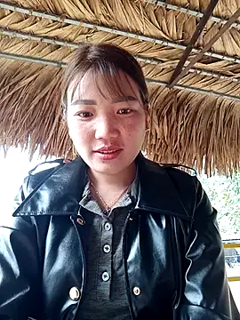 Snapshot of Nunaa2x chatting on February 13, 2026, 3:50 am Nunaa2x online show from February 13, 2026, 3:50 am