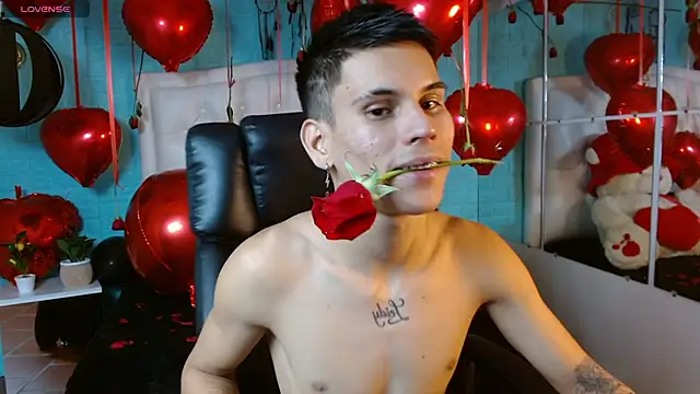 Snapshot of paullcb chatting on February 14, 2026, 3:18 am paullcb online show from February 14, 2026, 3:18 am