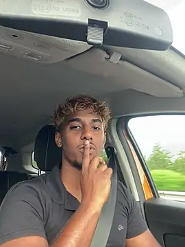 Axel black10 online show from January 11, 2026, 12:45 pm