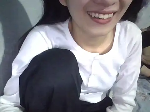 berry alma06 online show from February 10, 2026, 3:00 pm