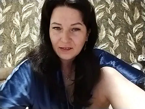 Snapshot of Katrina3515 chatting on July 2, 2026, 7:58 am Katrina3515 online show from July 2, 2026, 7:58 am