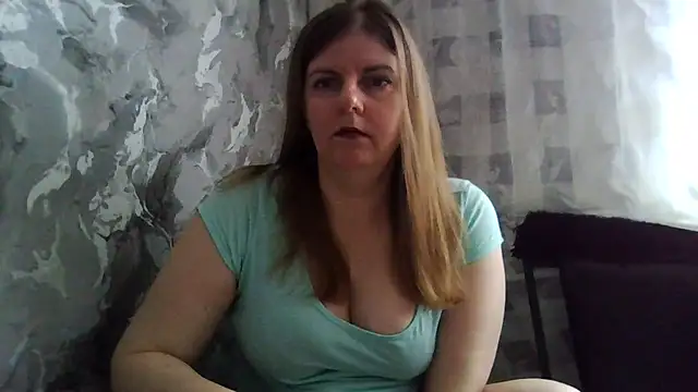 DarkRose0104 online show from February 8, 2026, 8:01 am