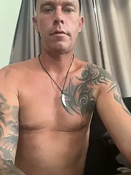 sexytony82 online show from March 29, 2026, 4:58 am