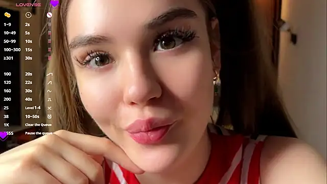 LubaSeirers online show from April 9, 2026, 3:40 pm