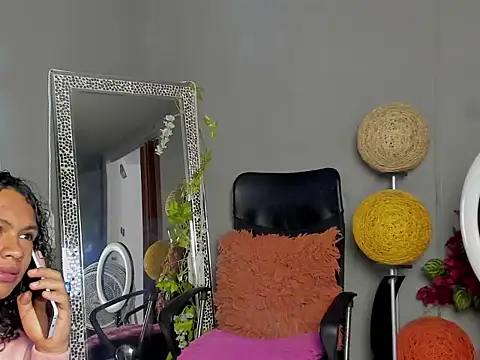 Snapshot of dylaans19 chatting on February 23, 2026, 2:28 pm dylaans19 online show from February 23, 2026, 2:28 pm