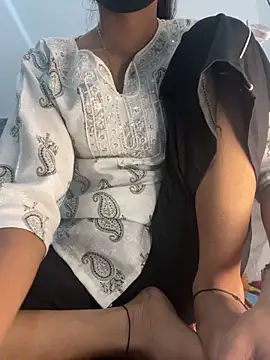 paribaby09 online show from March 24, 2026, 4:40 pm