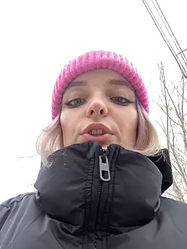 Snapshot of aka_Blonde chatting on February 15, 2026, 7:51 am aka Blonde online show from February 15, 2026, 7:51 am