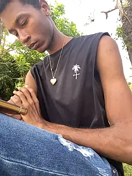 twink gabrielll online show from August 8, 2026, 7:32 pm