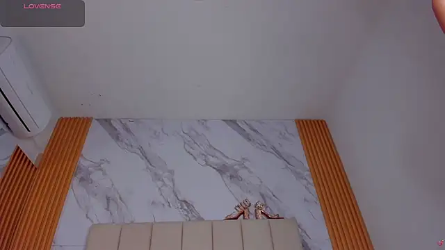 emily nova  online show from March 1, 2026, 11:54 am