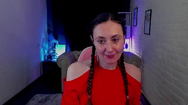 Snapshot of Juliet_Jamess chatting on January 18, 2026, 1:36 pm Juliet Jamess online show from January 18, 2026, 1:36 pm