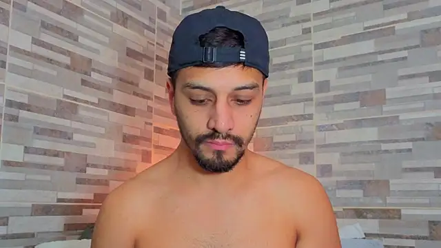 joelcallvil1 online show from April 6, 2026, 3:24 pm