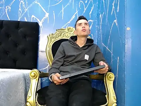 Iam Smith  online show from February 17, 2026, 3:48 am