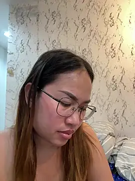 Ponthip online show from March 21, 2026, 7:29 pm